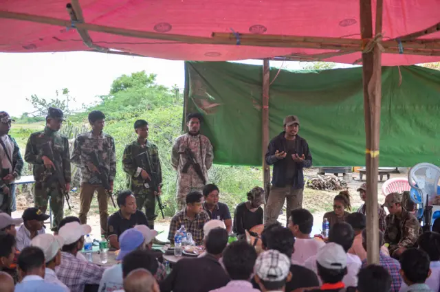 အညာကိုရွေ့ပြောင်းလာတဲ့ 96 soldiers