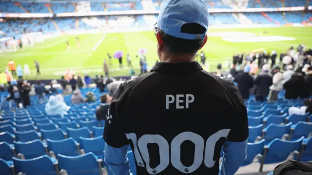 Навијач Ситија на стадиону Етихаду