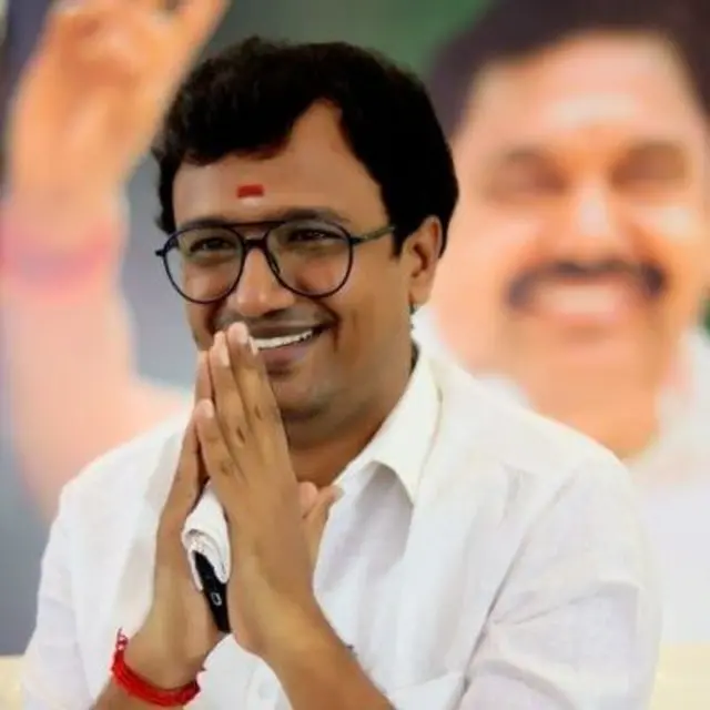 நாடாளுமன்ற தேர்தல்: புதுமுகங்களை நம்பி களமிறங்கும் அதிமுக - வேட்பாளர் பட்டியல் கூறுவது என்ன?