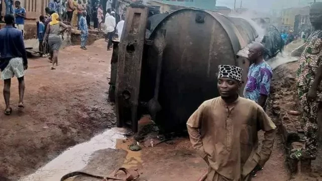 Pesin we enta di gbege