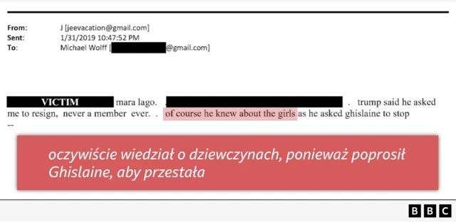 Na zdjęciu widoczna jest wymiana e-maili opublikowana w ramach akt, z wyróżnionym wierszem: „oczywiście wiedział o dziewczynach”.