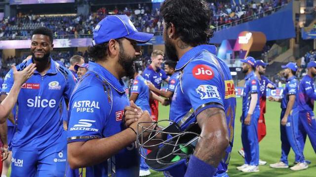 மும்பை - பெங்களூர்