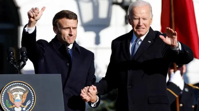 Fransa Cumhurbaşkanı Emmanuel Macron ve ABD Başkanı Joe Biden