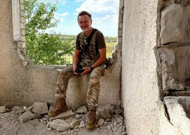 Serhii est un résistant ukrainien 