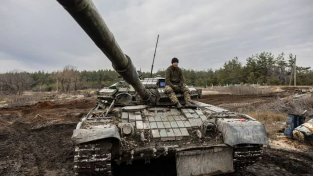 Украиналыктар газ турбиналык кыймылдаткычы бар танктар менен тааныш, анткени алар Т-80 танкын колдонушат