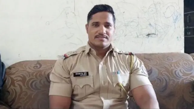 सोमनाथ ज़ेडे ने डेढ़ करोड़ रुपये जीते लेकिन नौकरी से निलंबित हो गए.