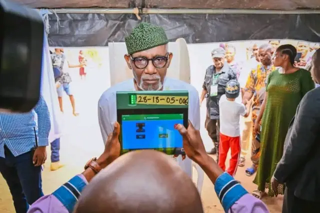 Akeredolu nigba to n dibo lasiko idibo apapọ Nigeria lọdun 2023.