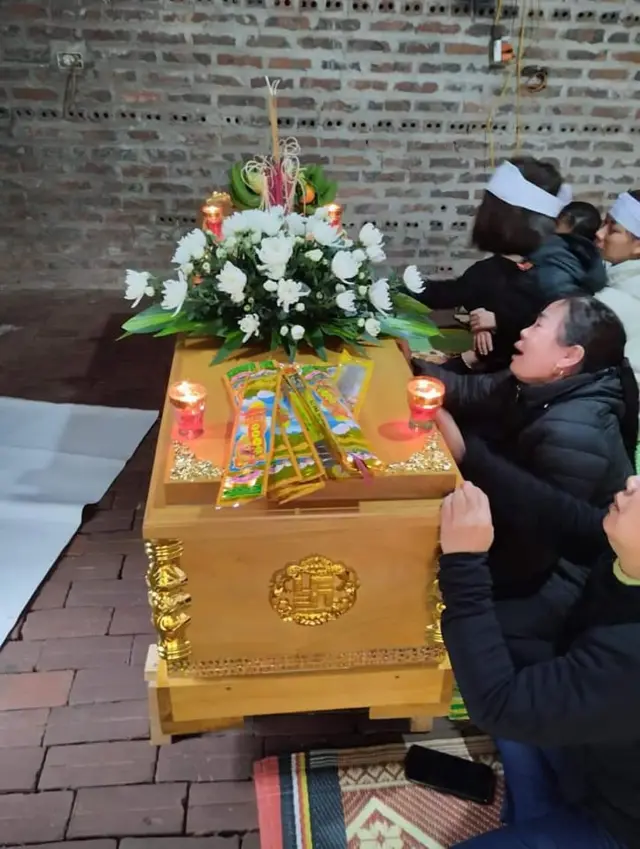 Lễ tang Lưu Thiện Mạnh