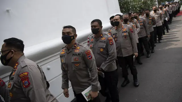 Foto Ilustrasi. Eko Riyadi menyarankan masyarakat agar diam jika didatangani polisi yang tak menunjukkan identitas, tidak membawa surat perintah. 