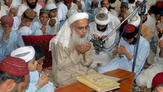 मौलाना अब्दुल अज़ीज़ 