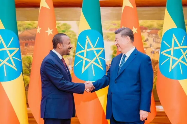 Pireezidaantiin Chaayinaa shii Jiin piingi fi MM Itoophiyaa Abiy Ahimed Fulbaana 03, 2024 Beejingitti wayita wal argan.