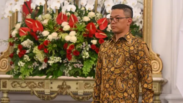 Sugiono saat dipanggil Presiden Prabowo Subianto dalam pengumuman jajaran menteri Kabinet Merah Putih di Istana Merdeka, Jakarta, Minggu (20/10)).