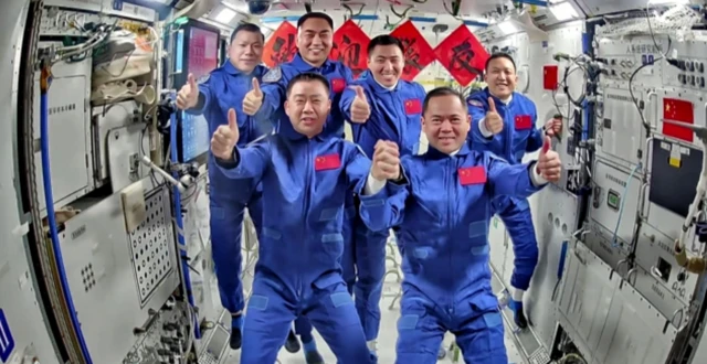 சீனா, விண்வெளி, தியான்கொங் விண்வெளி நிலையம், சென்சோ-22 