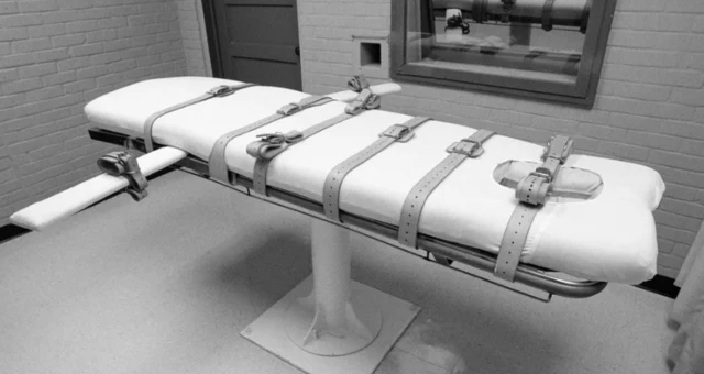 केनेथ स्मिथ 