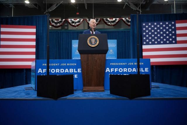 அரசியல் கட்சிகளின் தேர்தல் அறிக்கைகள்