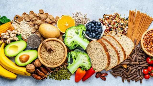 Vyakula vyenye ufumwele mwingi huchacha na kutoa gesi ndani ya mwili wetu