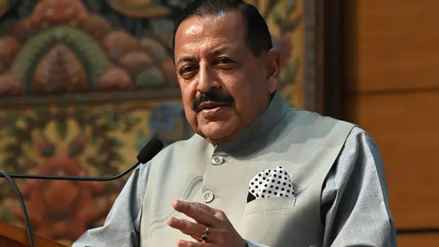 भारत के परमाणु ऊर्जा राज्य मंत्री जितेंद्र सिंह ने इस विधेयक को मील का पत्थर बताया है