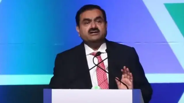 அதானிக்கு நெருக்கமானவர் என்று சொல்லப்படும் சீனாவின் சாங் சுங்-லிங் யார்?