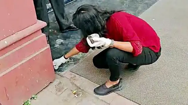 एका घटनेनंतर पुरावे गोळा करताना ‘एफएसएल’ची टीम. 