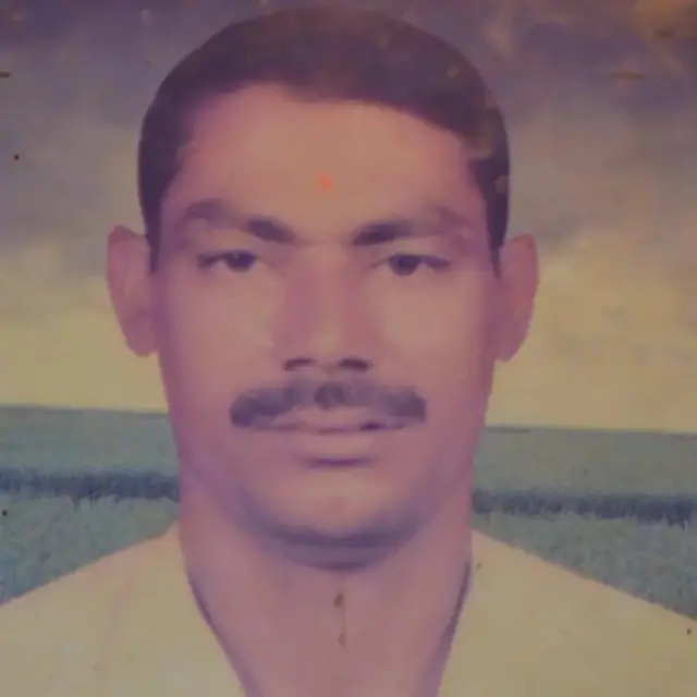 وینیش پھوگاٹ کے والد راج پال پھوگاٹ کی گولی لگنے سے موت ہو گئی