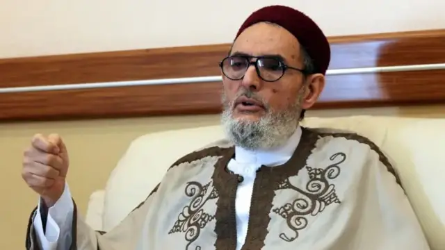 Kiongozi wa mkuu zaidi wa kidini nchini Libya, Mufti Sadiq al-Ghariani, amevitaja vikosi vya Urusi nchini Libya kuwa "wasioamini Mungu" na kuwataka Walibya kupigana jihadi dhidi yao.