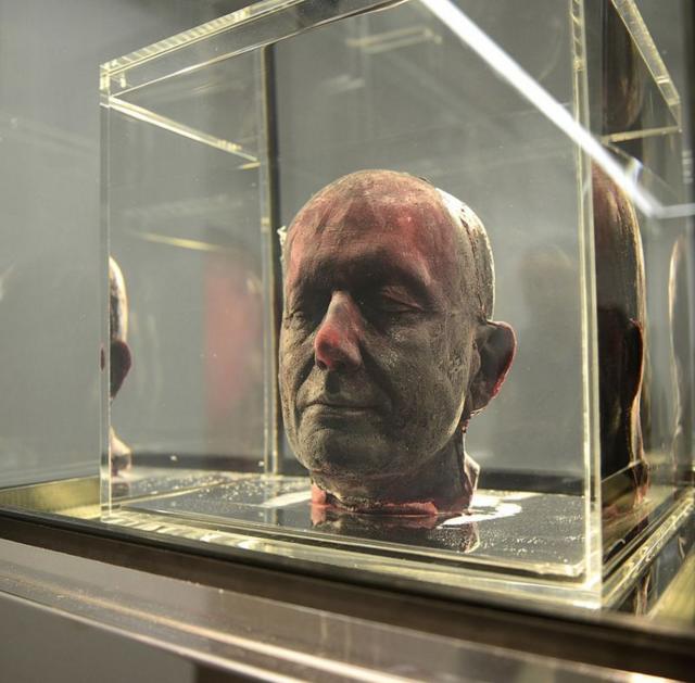 'Self'cassino online brasil legalMarc Quinn, 1991