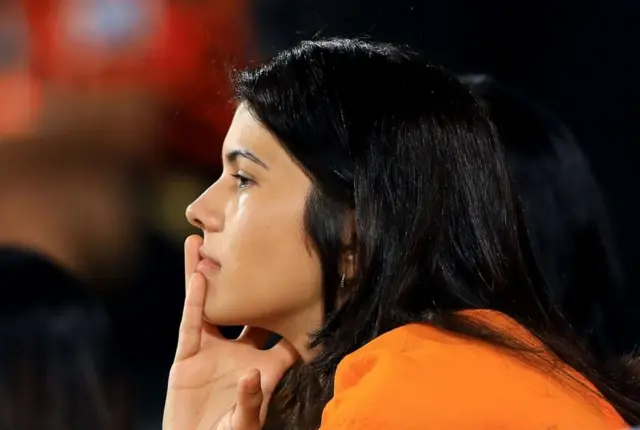  కావ్యమారన్, ఇంగ్లండ్, సన్ రైజర్స్