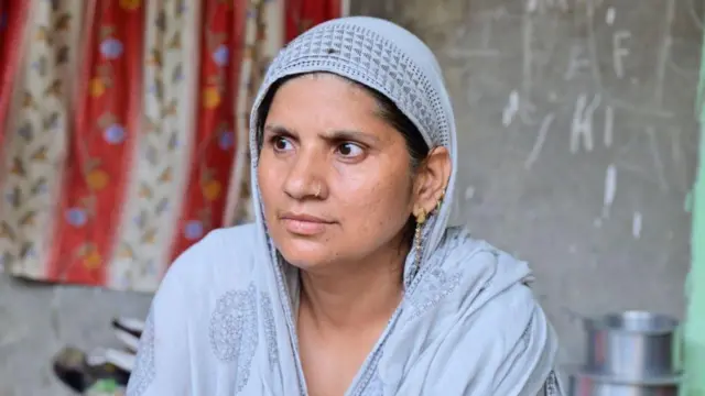 ஆசிரியை முஸ்லிம்களுக்கு எதிரானவர்