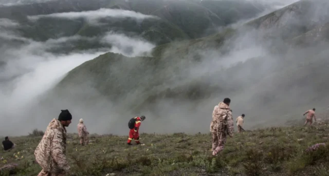 ፕሬዝዳንቱ የነበሩበት ሄሊኮፕተር “በአካባቢው በነበረ ጉም እና መጥፎ የአየር ሁኔታ ሳቢያ ምቹ ባልሆነ ሁኔታ ለማረፍ ተገዷል” ተብሏል።