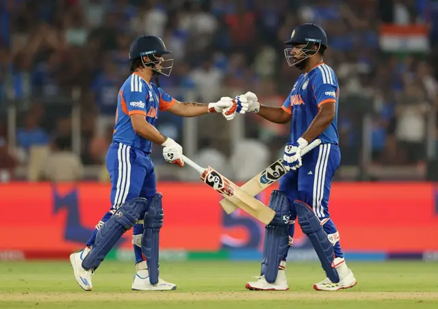 ईशान-संजू