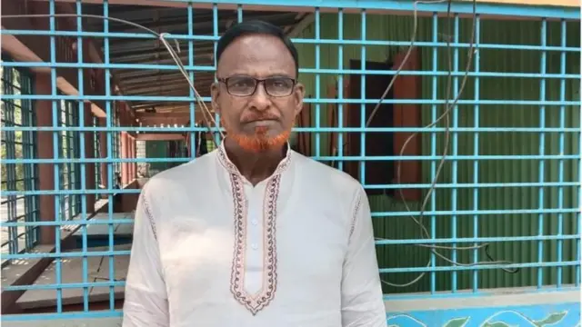 স্থানীয় বাসিন্দা রুহুল আমিন, যিনি ২০১৪ সালে সংসদ সদস্য নির্বাচিত হয়েছিলেন।