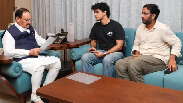 जेपी नड्डा ने सौरव दास और आशुतोष रांका के साथ मुलाक़ात की तस्वीर एक्स पर पोस्ट की है