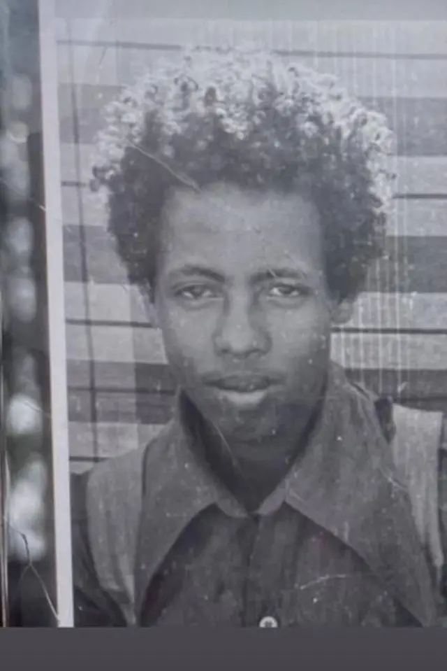 ኮሎነል ተወልደ ገብረተንሳይ ኣብ 1970ታት ተጋዳላይ ህወሓት እንከሎ