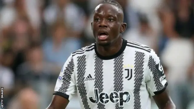 Denis Zakaria, kimwe na Auba, nawe yari yageze muri Juve mu ntangiriro z'uyu mwaka