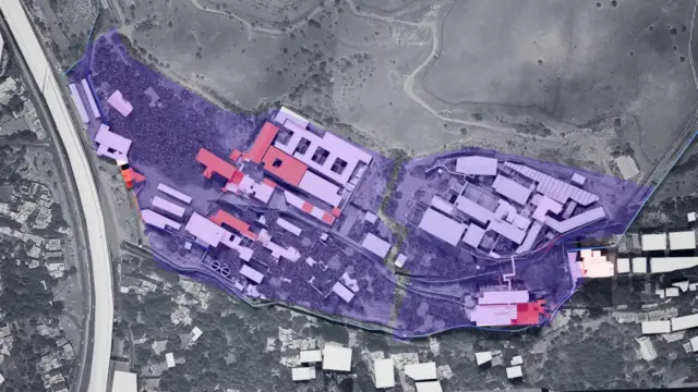 مجموعه ساختمانهای زندان اوین، شامل بخشهای اداری و بندهای زندان