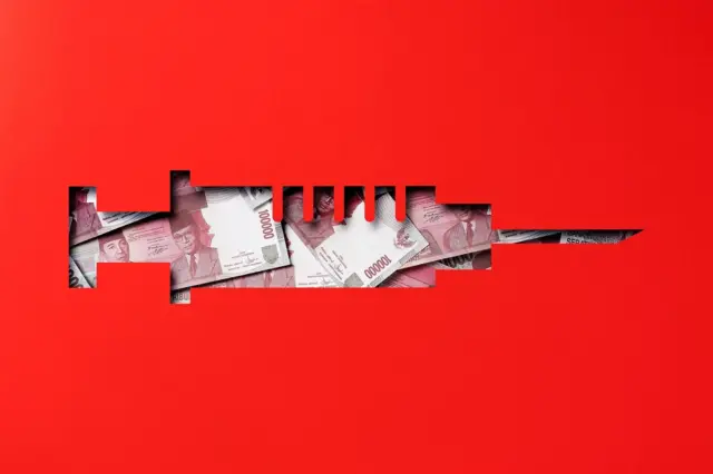 Ilustrasi gambar injeksi berisi uang.