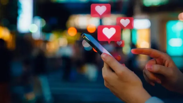 ఆన్ లైన్ ప్రేమలు