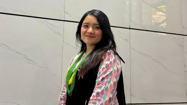 दीपिका सारु मगरले निजामती सेवामा जागिर खाने उद्देश्य राखेकी छन्