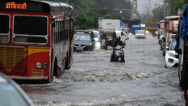 ભારે વરસાદ