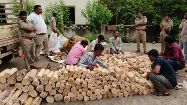 ચંદન ચોર