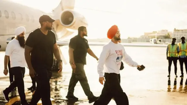 दिलजीत दोसांझ दिल-लुमिनाटी टूरसाठी बेंगळुरूमध्येही गेला होता.