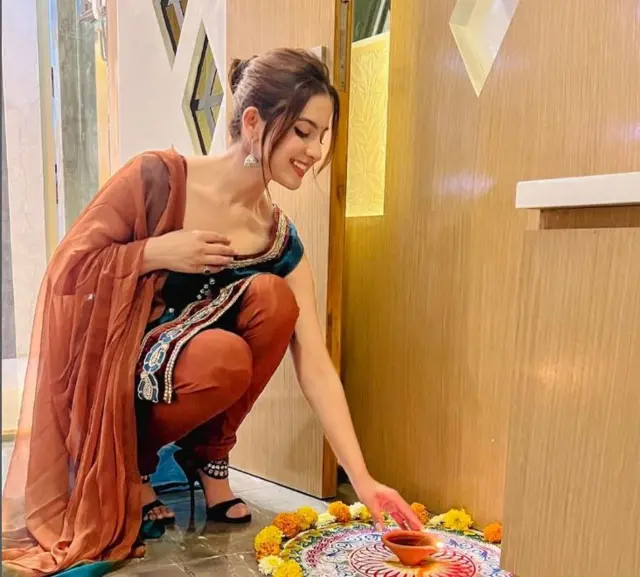 తునీషా శర్మ