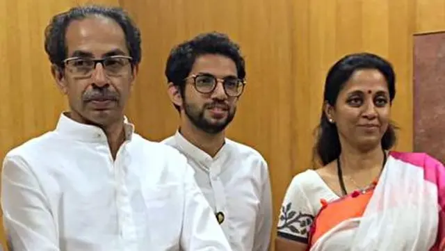 उद्धव ठाकरे के साथ सुप्रिया सुले