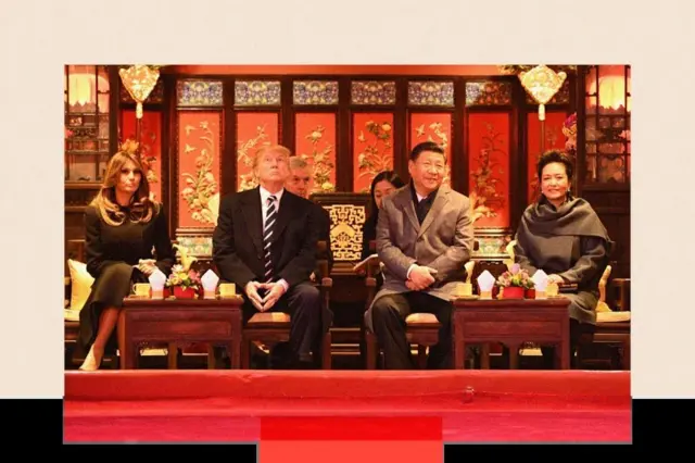 Kuri bamwe mu Bushinwa, Trump (uri ku ifoto mu mujyi wa Forbidden City) ni umuntu usekeje 
