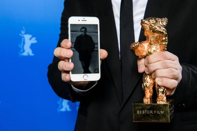 جایزه خرس طلایی جشنواره برلین به رسول‌اف داده شد