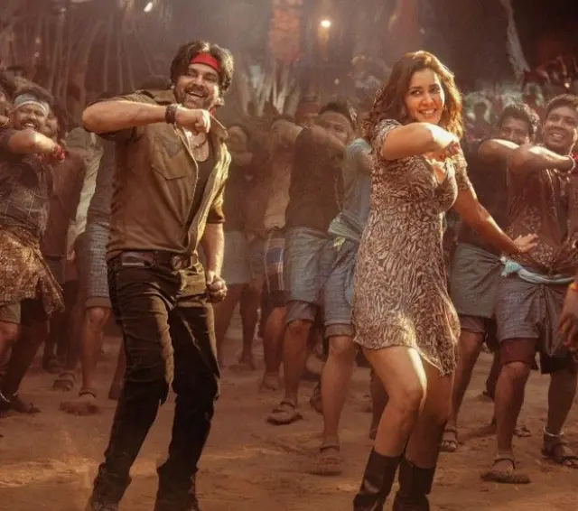 அதிகாரத்திற்காகப் பயங்கரவாதிகளுடன் கைகோர்க்கும் ஒரு வில்லன், தான் கடவுளாகக் கருதும் வளர்ப்புத் தந்தையிடம் மிகுந்த பற்றுக் கொண்டு அவருக்காக எதையும் செய்யும் ஒரு நாயகன் என, மற்ற எல்லா வணிகத் திரைப்படத்தைப் போலவே இதுவும் நன்மைக்கும் தீமைக்கும் இடையிலான மோதல் தான்.