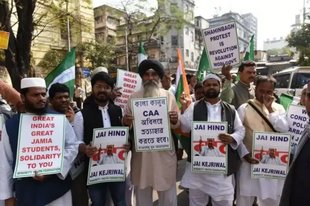 শুরু থেকেই সিএএ নিয়ে বিতর্ক রয়েছে এবং এই আইনের বিরুদ্ধে বিক্ষোভও হয়েছে