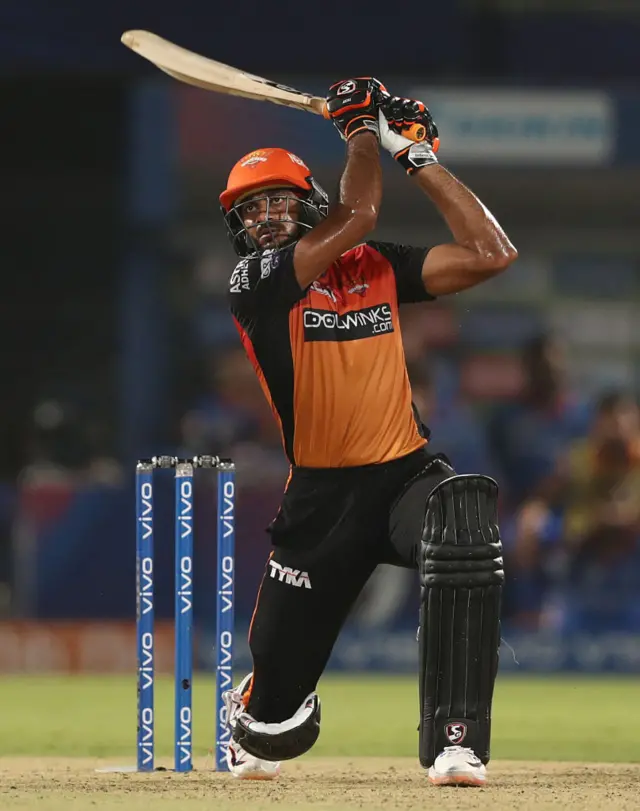 વિજય શંકર ગુજરાત ટાઇટન્સ ટીમમાં