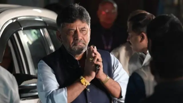 આરસીબીના ખેલાડીઓનું બૅંગ્લુરુ વિધાનસભામાં સન્માન, નાસભાગ મૃત્યુ, આઈપીએલ 18 ચૅમ્પિયન, નરેન્દ્ર મોદી સ્ટેડિયમ, બીબીસી ન્યૂઝ ગુજરાતી