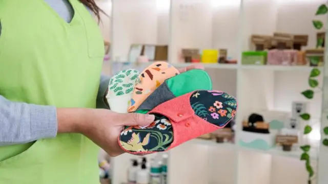 శానిటరీ ప్యాడ్స్ 